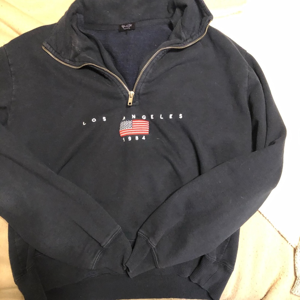 Brandy Melville half zip